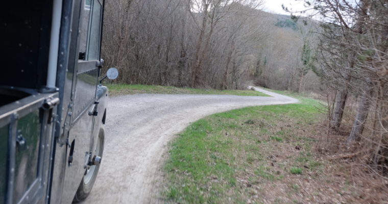 “Va toujours par le chemin le plus court, et le plus court est le chemin tracé par la nature.” –  Marc-Aurèle